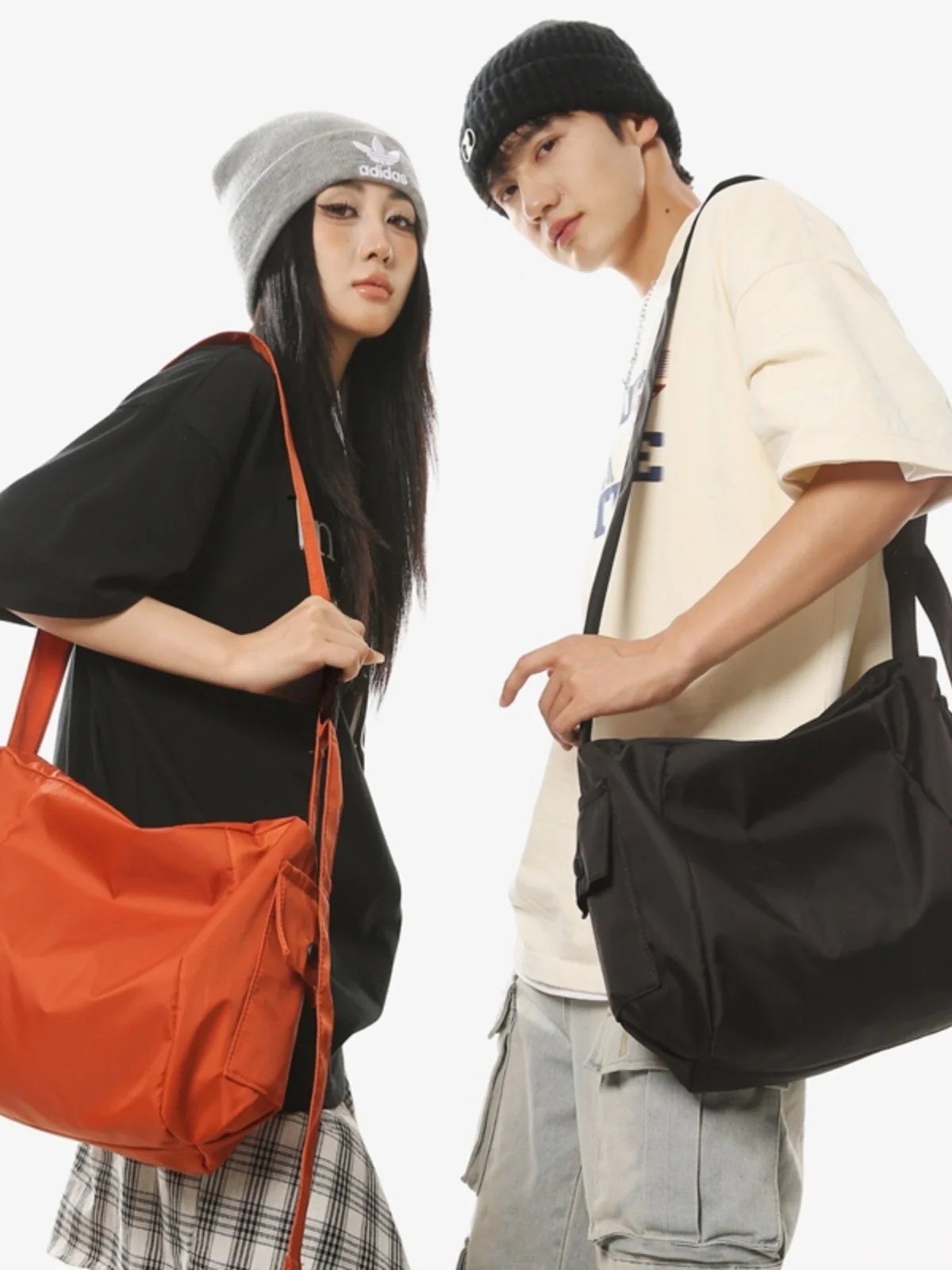 Большая сумка через плечо Capaci для путешествий и занятий спортом на открытом воздухе, йоги, ленивого плавания, фитнеса, одинарной сумки, нейлоновая ткань C...
Большая сумка через плечо Capaci для путешествий и занятий спортом на открытом воздухе, йоги, ленивого плавания, фитнеса, одинарной сумки, нейлоновая ткань C...