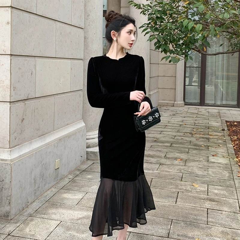 Elegant high-end women's dress2025New autumn black dress, autumn wear little black dress, early autumn long dress
Elegant high-end women's dress2025New autumn black dress, autumn wear little black dress, early autumn long dress