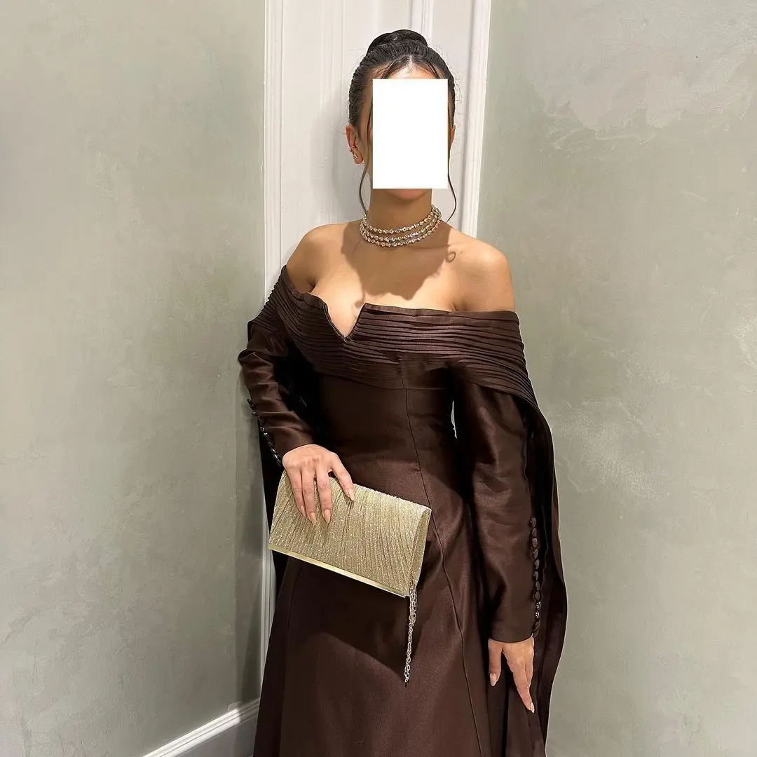 V Neck Formal Occasion Prom Dresses A-Line Evening Dress Off Shoulder Ruffle Saudi Arabia Formal Dress 2024 Wedding Party Dress
V Neck Formal Occasion Prom Dresses A-Line Evening Dress Off Shoulder Ruffle Saudi Arabia Formal Dress 2024 Wedding Party Dress