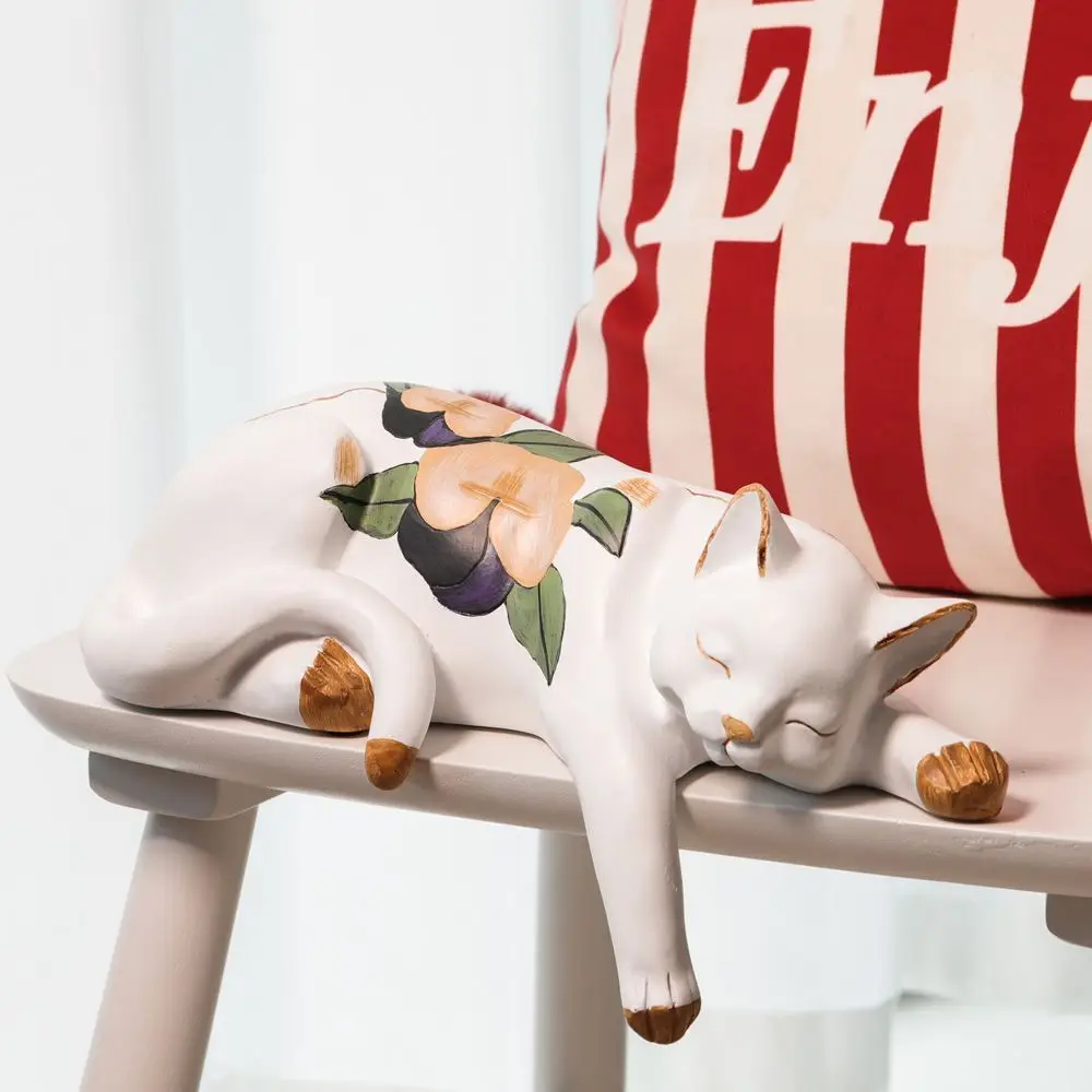 Popular American Style Hand Painted Resin Cat Figurine Garden Patio Balcony Living Room Desktop Decor Ornament
Popular American Style Hand Painted Resin Cat Figurine Garden Patio Balcony Living Room Desktop Decor Ornament