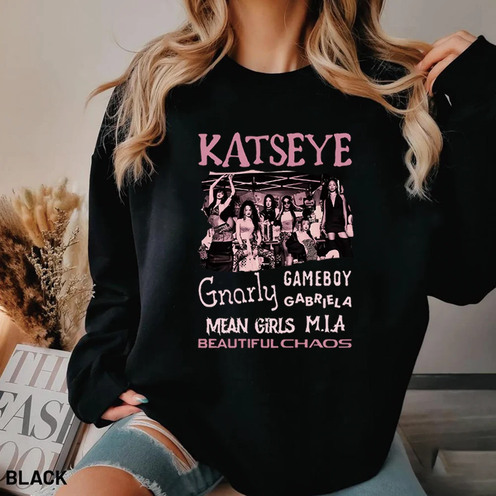 Retro Katseye Music Sweatshirt Kpop Shirt Trendy Katseye Beautiful Chaos Hoodie Y2k Clothes Unisex Long Sleeves Sweatshirts
Retro Katseye Music Sweatshirt Kpop Shirt Trendy Katseye Beautiful Chaos Hoodie Y2k Clothes Unisex Long Sleeves Sweatshirts