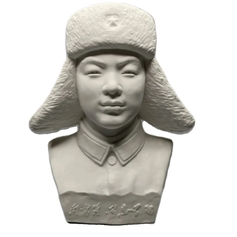 Chinese military character model sculpture bookshelf office home desktop decoration ornament
Chinese military character model sculpture bookshelf office home desktop decoration ornament