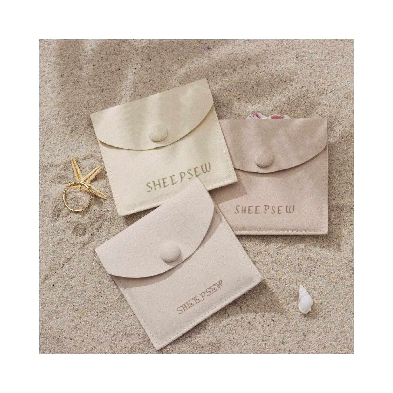 50pcs/Lot Personalized Microfiber Snap Bag: Custom Logo Jewelry Pouch
50pcs/Lot Personalized Microfiber Snap Bag: Custom Logo Jewelry Pouch