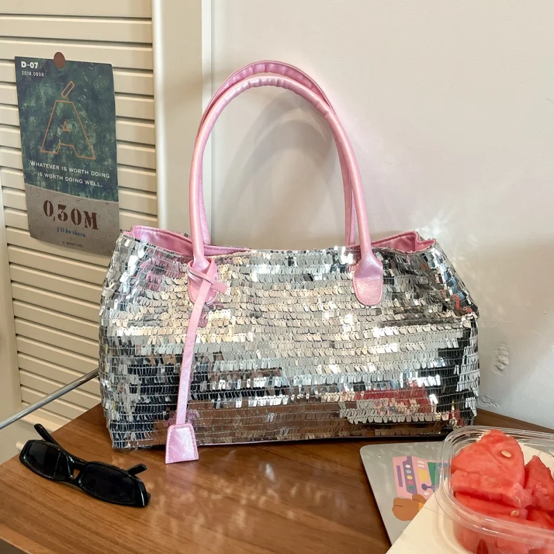 Women's Sequin Shoulder Bag Casual Large Capacity Tote Fashion Trend High Quality Versatile Commute Bag with Advanced Sense
Women's Sequin Shoulder Bag Casual Large Capacity Tote Fashion Trend High Quality Versatile Commute Bag with Advanced Sense