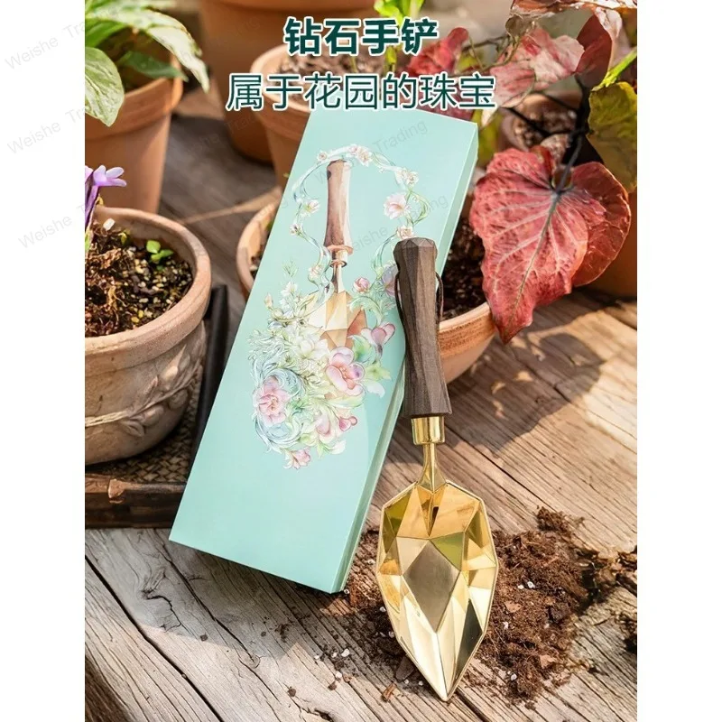 Diamond Hand Shovel Soil Transplanting Fertilizer Mixing Tools Utility Tools
Diamond Hand Shovel Soil Transplanting Fertilizer Mixing Tools Utility Tools