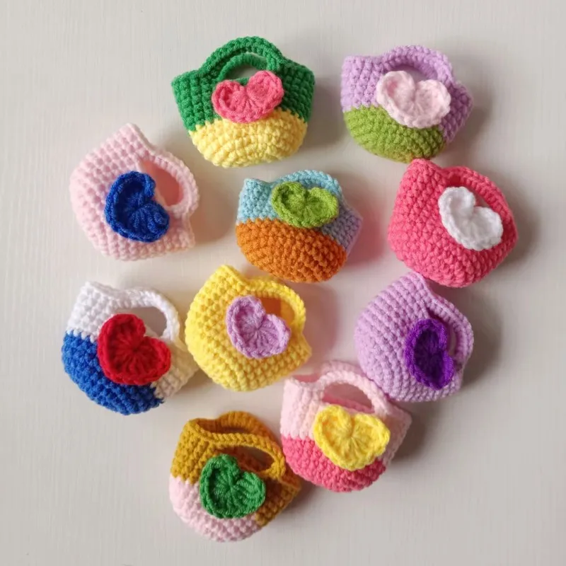 Multicolors Crochet Heart Mini Bag Pendant Wool Keyrings For Car Keys Knitted DIY Keychain Handmade Jewelry Gift
Multicolors Crochet Heart Mini Bag Pendant Wool Keyrings For Car Keys Knitted DIY Keychain Handmade Jewelry Gift