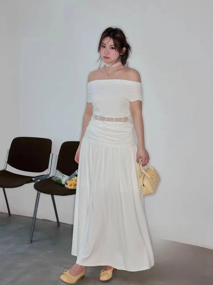 Летний комплект из облегающей футболки и юбки с высокой талией, с открытыми плечами, коротким рукавом, повседневный, удобный, модный, для женщин.
Летний комплект из облегающей футболки и юбки с высокой талией, с открытыми плечами, коротким рукавом, повседневный, удобный, модный, для женщин.