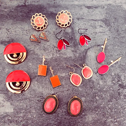 Ретро-оранжевые геометрические серьги-клипсы из сплава, большие, женские, модные, с эмалью, украшения для ушей, аксессуар
Ретро-оранжевые геометрические серьги-клипсы из сплава, большие, женские, модные, с эмалью, украшения для ушей, аксессуар