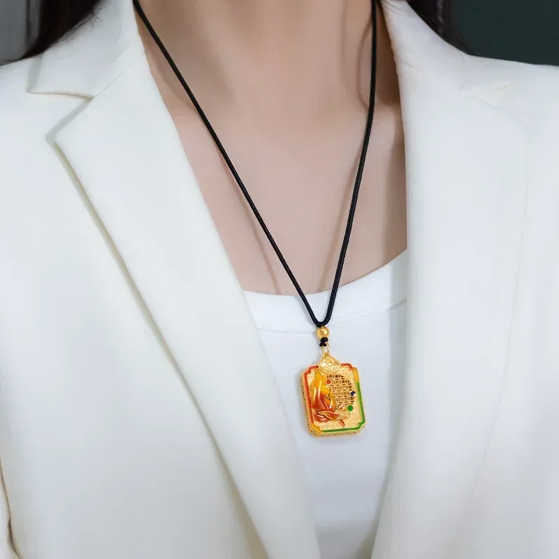 9999 Real Gold 24K New Chinese-style annual goldfish pendant Ancient enamel lanyard sweater chain Retro goldfish square pendant
9999 Real Gold 24K New Chinese-style annual goldfish pendant Ancient enamel lanyard sweater chain Retro goldfish square pendant