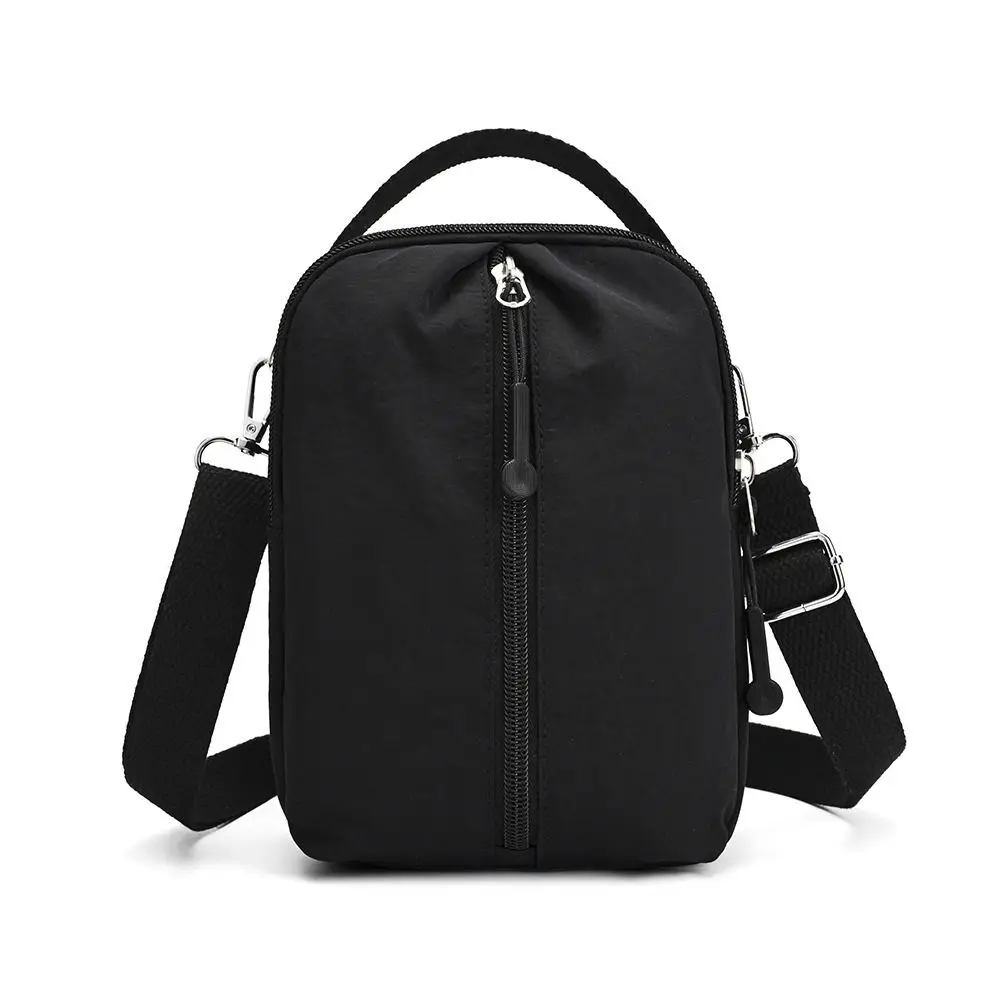 Multifunctional Nylon Chest Bag Lightweight Large-capacity Shoulder Crossbody Bag Simple Waterproof Shoulder Bag Mountaineering
Multifunctional Nylon Chest Bag Lightweight Large-capacity Shoulder Crossbody Bag Simple Waterproof Shoulder Bag Mountaineering