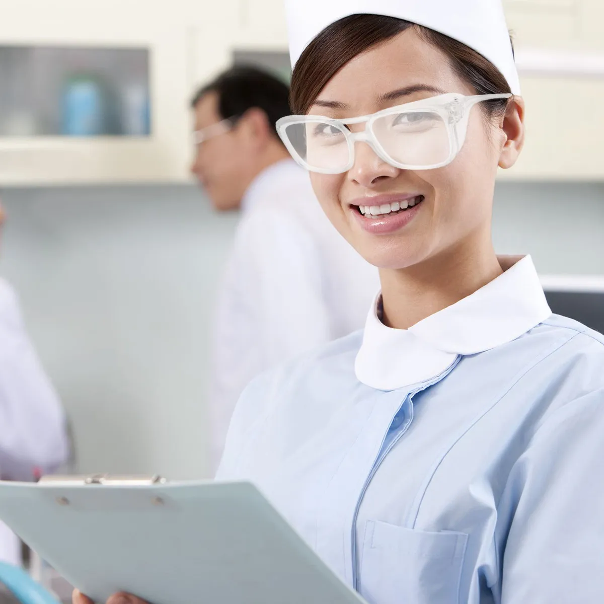 2Pcs Dust Proof Protective Eyewear Riding Glasses Transparent Lightweight Wind Resistant Outdoor Eye Protective Glasses
2Pcs Dust Proof Protective Eyewear Riding Glasses Transparent Lightweight Wind Resistant Outdoor Eye Protective Glasses