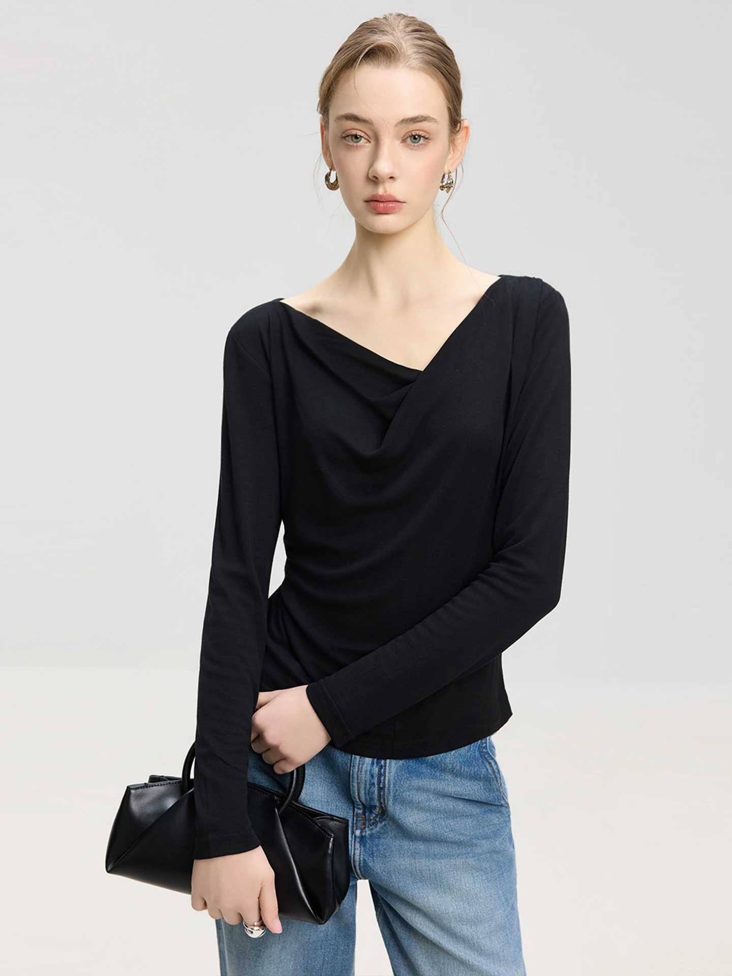 LUR Cashmere Long Sleeve Knitted Base Shirt Women's Slim Fit Stylish Lazy Style Inner Wear T-Shirt Top Soft Comfortable Breat...
LUR Cashmere Long Sleeve Knitted Base Shirt Women's Slim Fit Stylish Lazy Style Inner Wear T-Shirt Top Soft Comfortable Breat...