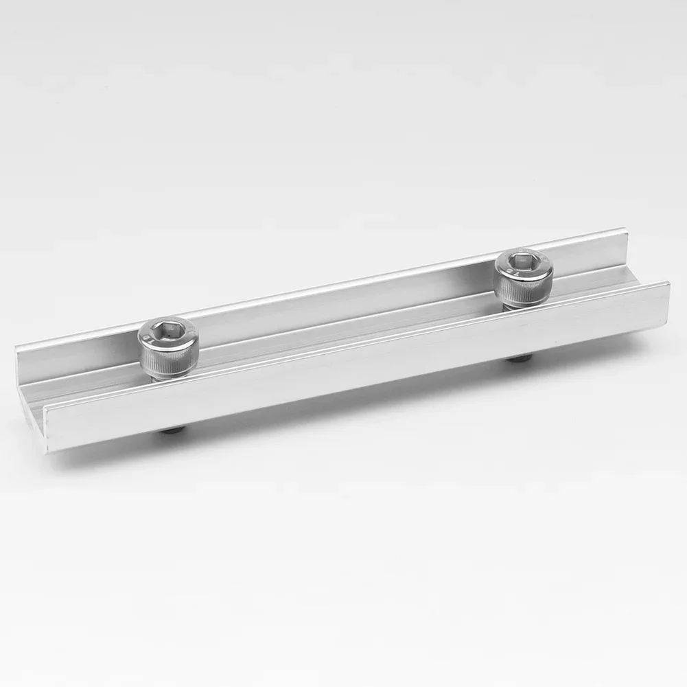 1Pc Solar Panel PV Rail Connector Aluminum Alloy Profiles Photovoltaic Mounting Rail Accessories 140x22x15mm
1Pc Solar Panel PV Rail Connector Aluminum Alloy Profiles Photovoltaic Mounting Rail Accessories 140x22x15mm