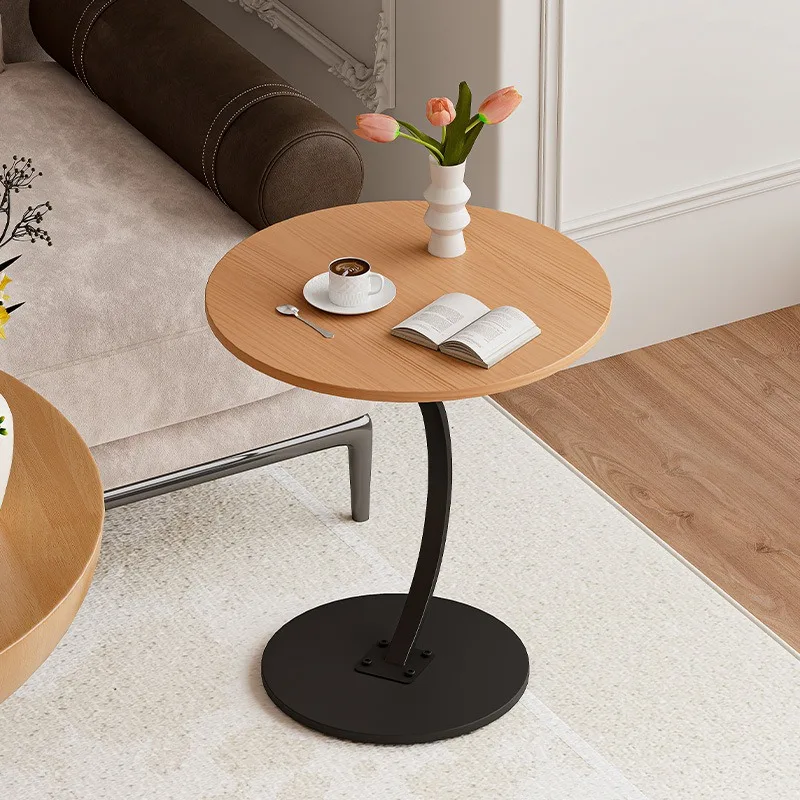 Simple small table, bedroom bedside sofa coffee table, living room home goods rack, balcony side table, simple and modern
Simple small table, bedroom bedside sofa coffee table, living room home goods rack, balcony side table, simple and modern