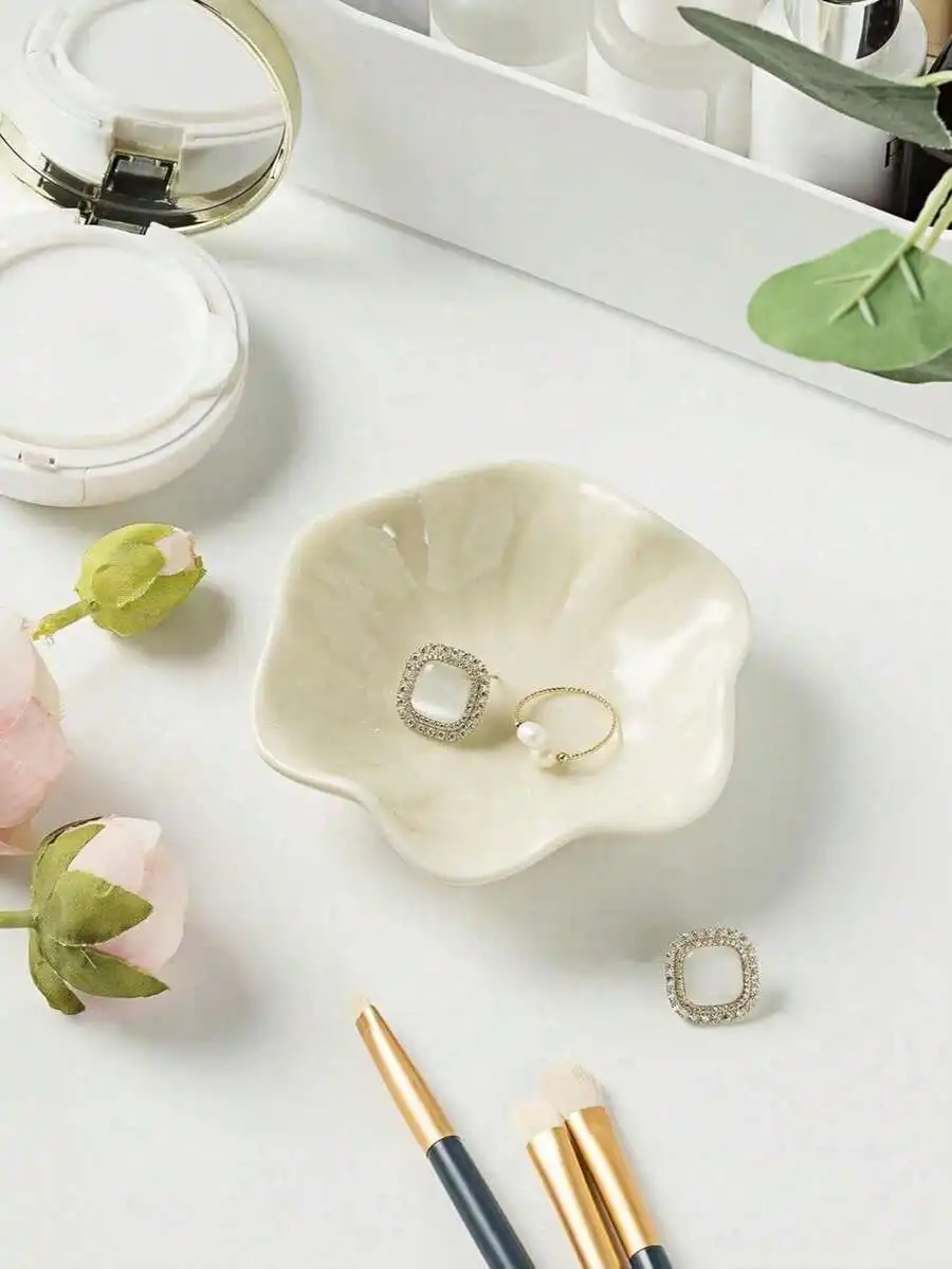 Elegant Ceramic Lotus Leaf Jewelry Tray For Earrings Rings Keys Desktop Decor White
Elegant Ceramic Lotus Leaf Jewelry Tray For Earrings Rings Keys Desktop Decor White