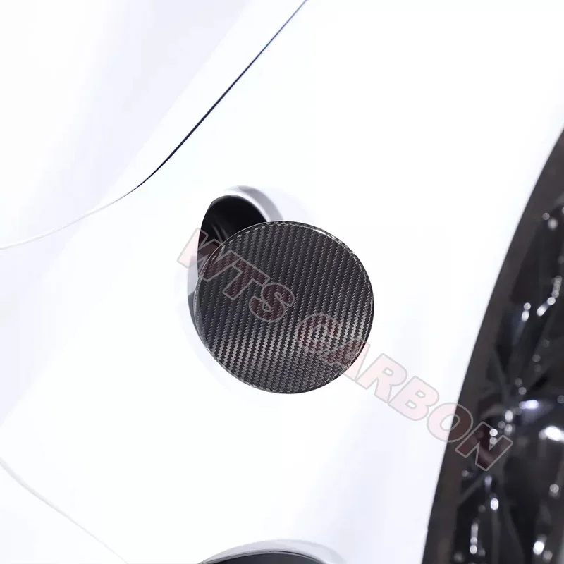 Real Carbon fiber Car Fuel Tank Cover Trim Gas Door Cap For Chevrolet Corvette C8 2020-2024
Real Carbon fiber Car Fuel Tank Cover Trim Gas Door Cap For Chevrolet Corvette C8 2020-2024