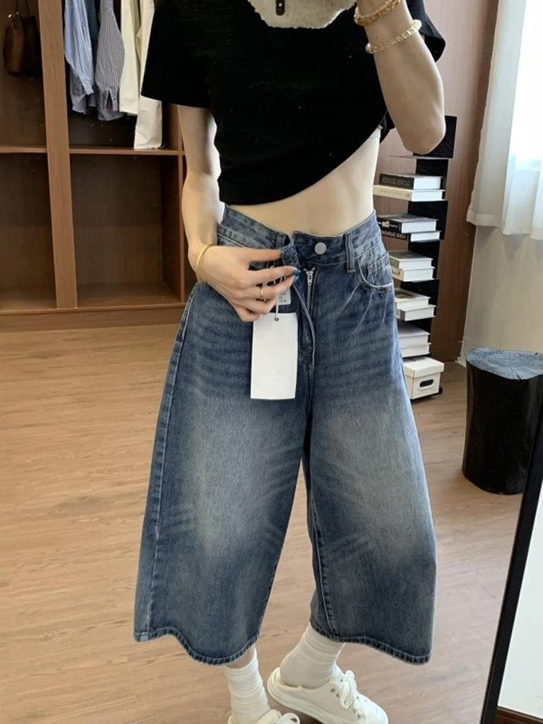 Washed Vintage American High Street Seven-Foot Jeans Shorts Women Summer Thin High Waist Loose Slim Straight Leg Pants
Washed Vintage American High Street Seven-Foot Jeans Shorts Women Summer Thin High Waist Loose Slim Straight Leg Pants