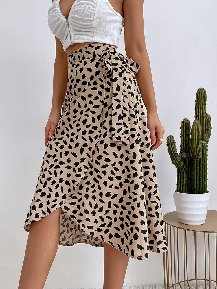 Boho Women Casual Print Tie Side Wrap Skirt Elegant High Waist Female Summer Asymmetrical Knee Length A-Line Skirts
Boho Women Casual Print Tie Side Wrap Skirt Elegant High Waist Female Summer Asymmetrical Knee Length A-Line Skirts
