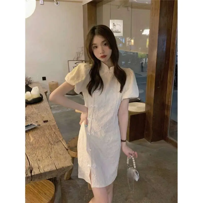 Улучшенная женская юбка А-силуэта с высокой талией, из полиэфирного волокна, в китайском стиле, с пуговицами и короткими рукавами
Улучшенная женская юбка А-силуэта с высокой талией, из полиэфирного волокна, в китайском стиле, с пуговицами и короткими рукавами