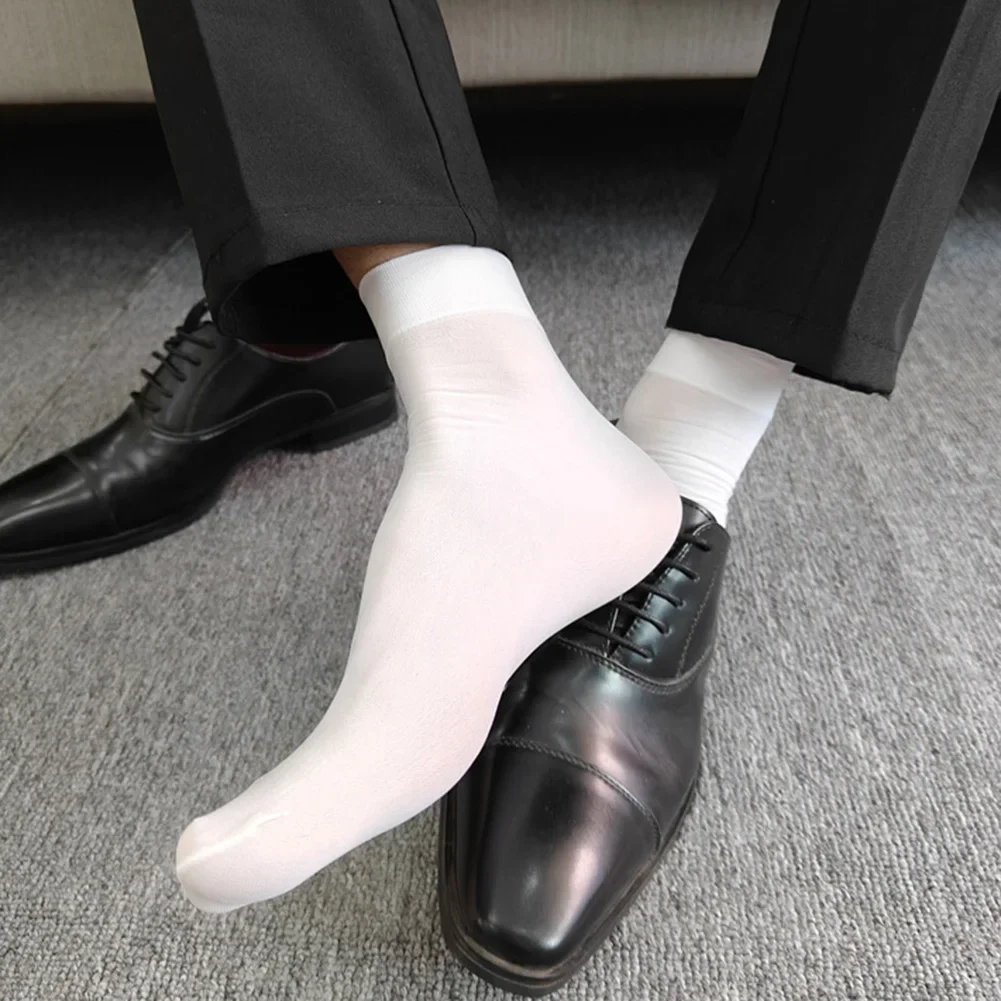 Men Stockings Sexy Translucent Thin Formal Dress Business Middle Tube Sock Comfortable Breathable Socks Man
Men Stockings Sexy Translucent Thin Formal Dress Business Middle Tube Sock Comfortable Breathable Socks Man