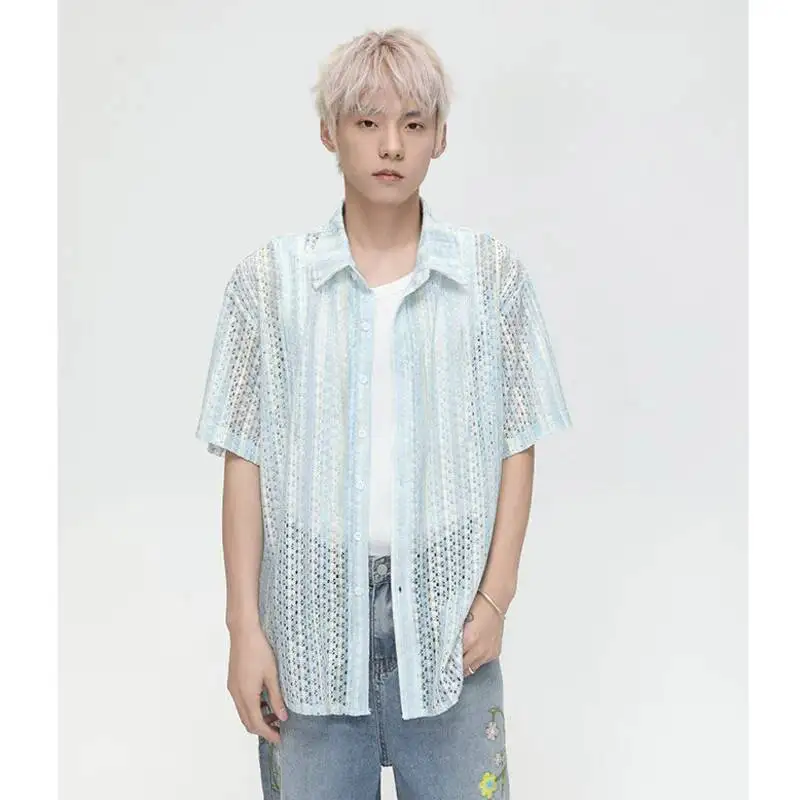 2025 Summer Korean Style Men's Shirts Lapel Hollow Out Contract Color Short Sleeve Tops Single Breasted Loose Male Shirt
2025 Summer Korean Style Men's Shirts Lapel Hollow Out Contract Color Short Sleeve Tops Single Breasted Loose Male Shirt