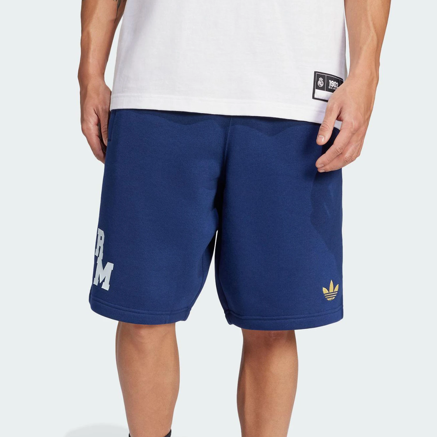 Adidas Originals Men's Real Madrid Football Knit Sports Shorts JF2588
Adidas Originals Men's Real Madrid Football Knit Sports Shorts JF2588