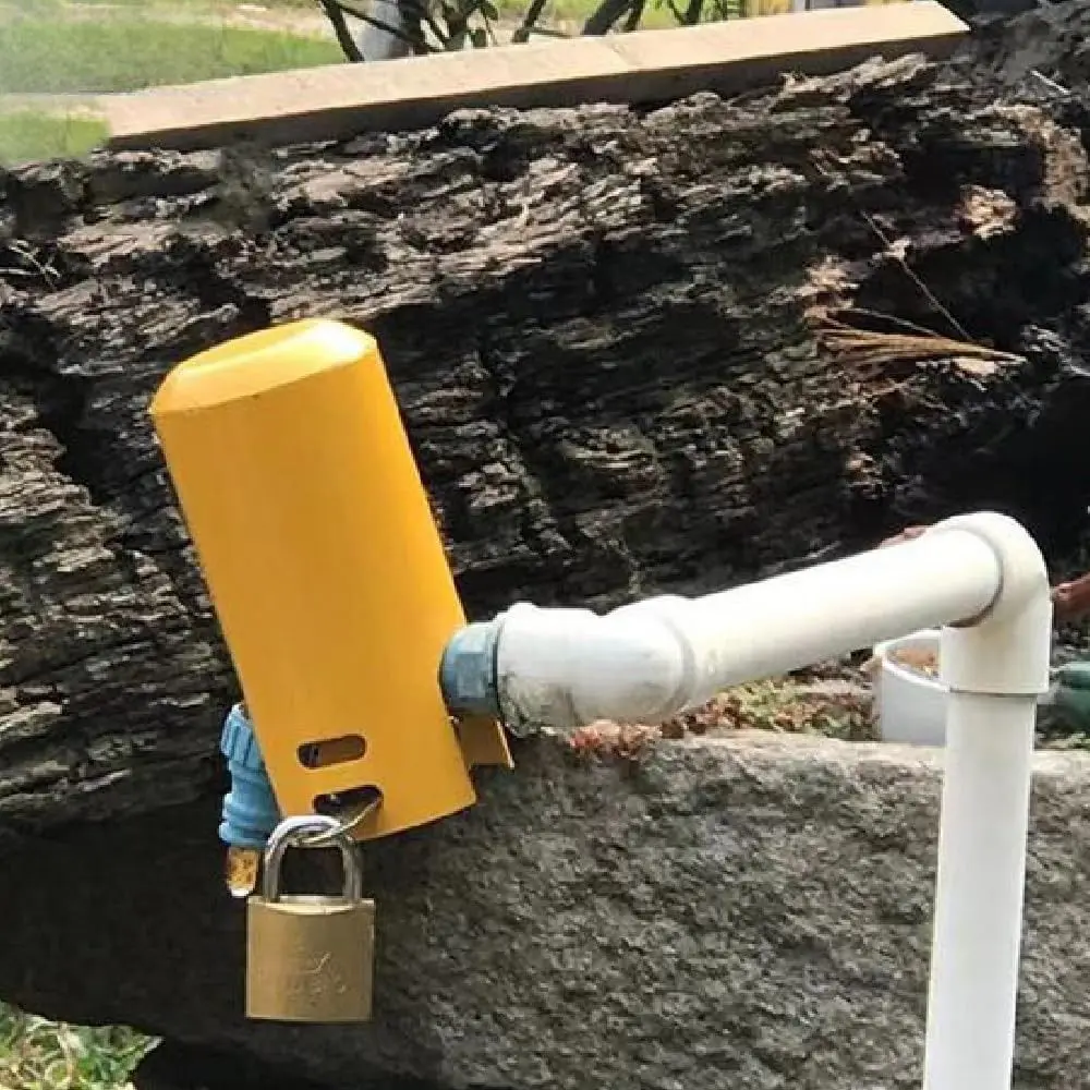 Heavy Duty Outdoor Faucet Cover Metal Easy Installation Water Spigot Cover Practical Design Theft Protection Faucet Lock
Heavy Duty Outdoor Faucet Cover Metal Easy Installation Water Spigot Cover Practical Design Theft Protection Faucet Lock