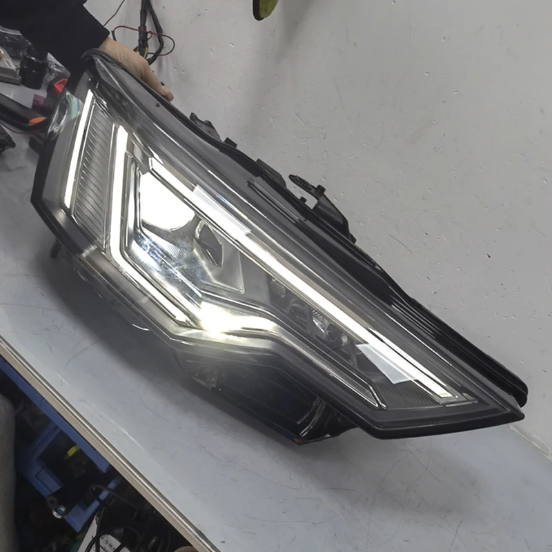 Светодиодные лампы для фар A6/S6 C8 (2019-2024) 4KO941039C/4KO941040C, замена для A6 S6 C8 2019-2024
Светодиодные лампы для фар A6/S6 C8 (2019-2024) 4KO941039C/4KO941040C, замена для A6 S6 C8 2019-2024