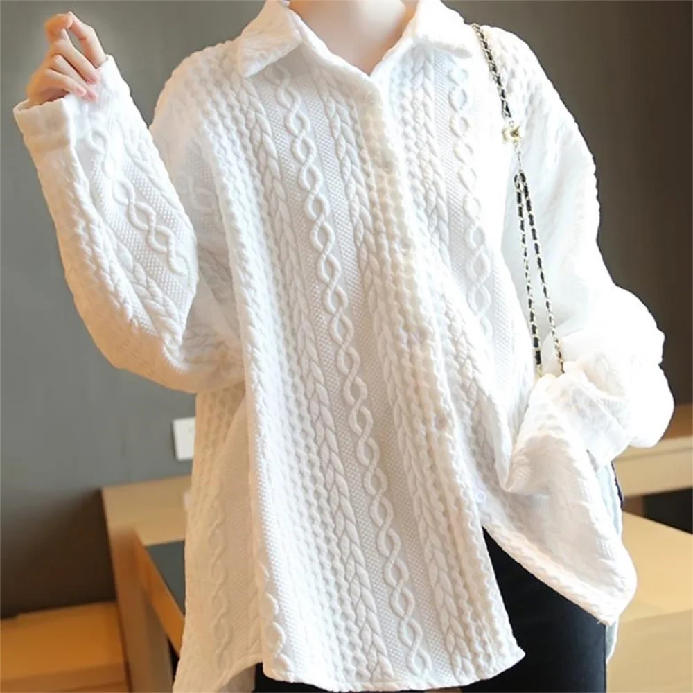 Cotton top design long-sleeved shirt women's spring and autumn long loose large size shirt jacquard twist knit fashion casual
Cotton top design long-sleeved shirt women's spring and autumn long loose large size shirt jacquard twist knit fashion casual