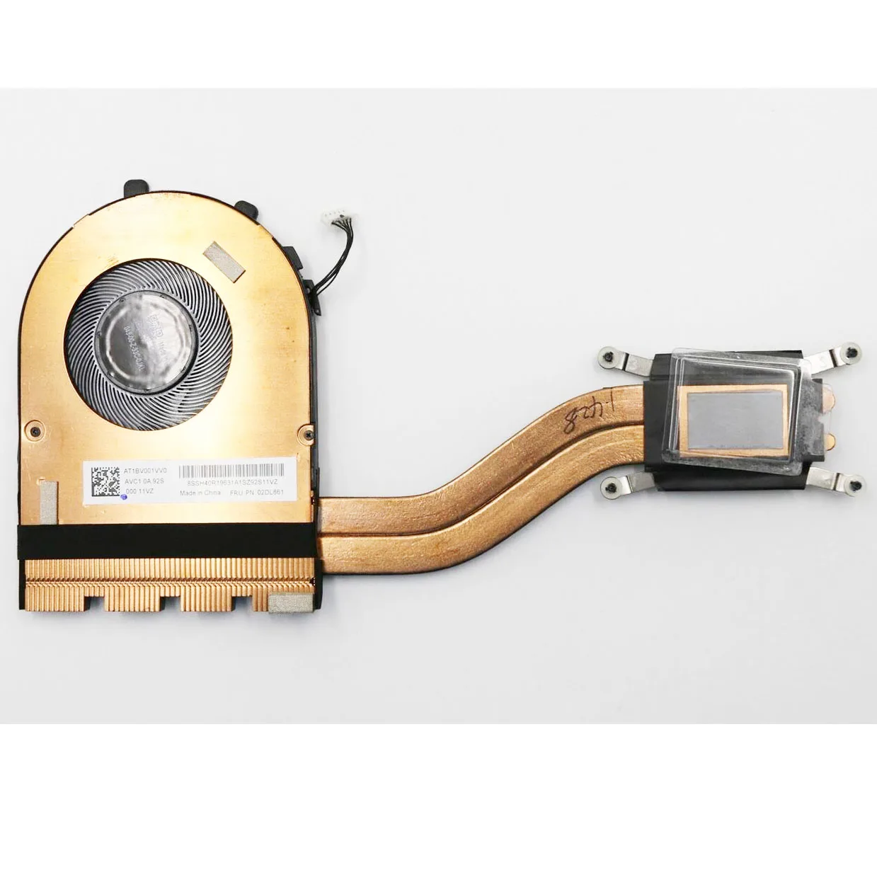 NEW CPU cooling fan with Heatsink for Lenovo ThinkPad E495 E595 Thermal Heat Sink Fan 02DL862 AT1BV001VV0 
NEW CPU cooling fan with Heatsink for Lenovo ThinkPad E495 E595 Thermal Heat Sink Fan 02DL862 AT1BV001VV0