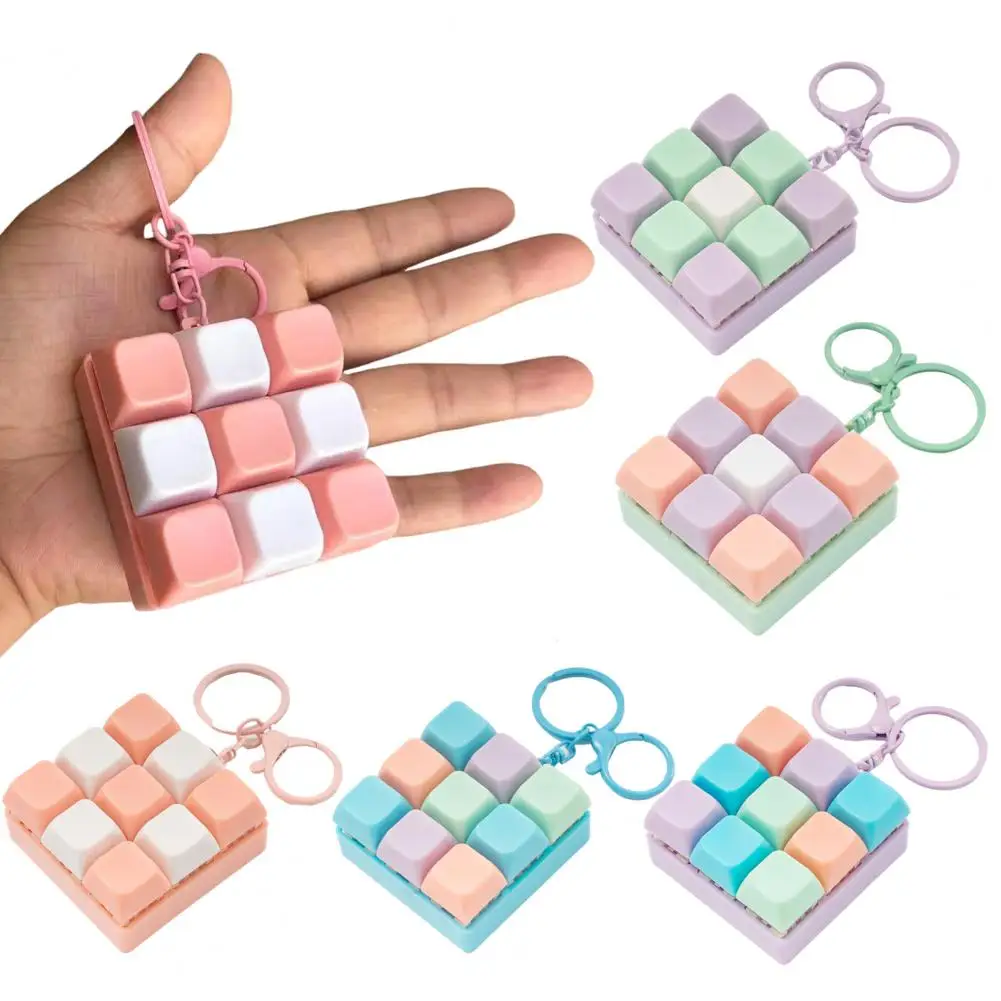 Fidget Keyboard Toy Portable 9-keys Fidget Keyboard Keychain for Stress Relief Anxiety Clicker Toy for Decompression
Fidget Keyboard Toy Portable 9-keys Fidget Keyboard Keychain for Stress Relief Anxiety Clicker Toy for Decompression