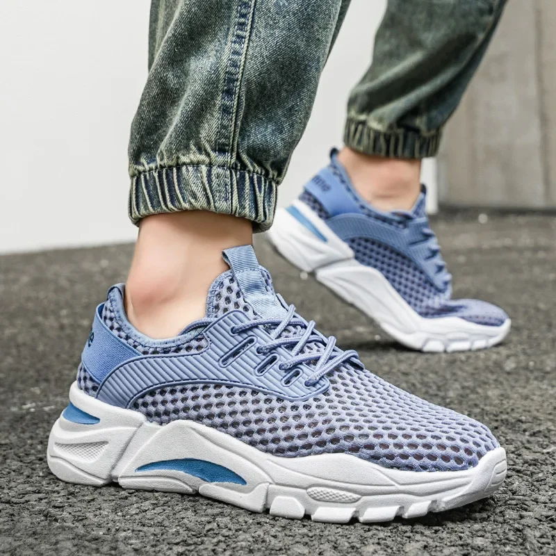 2025 мужские дышащие тонкие спортивные кроссовки, летние повседневные модные рабочие туфли с защитой от запаха и сеткой, стелька из искусственной кожи, резиновая подошва, нескользящая 
2025 мужские дышащие тонкие спортивные кроссовки, летние повседневные модные рабочие туфли с защитой от запаха и сеткой, стелька из искусственной кожи, резиновая подошва, нескользящая