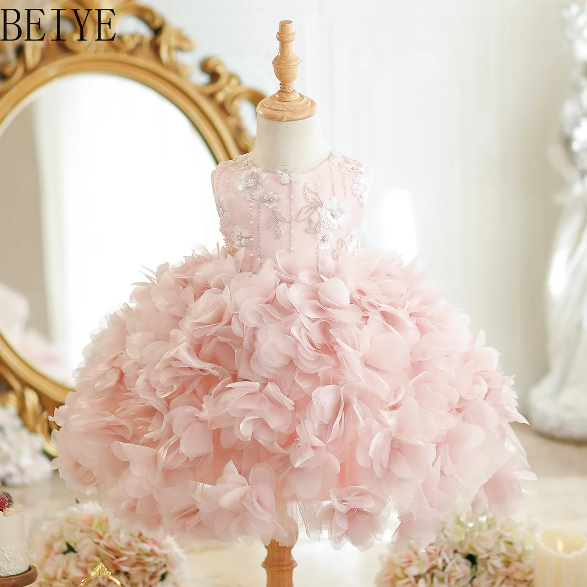 First Birthday Dresses for Girls Thostess Performances Children's Birthday Pink Sweet Party Princess Dress Flower Girl Outfit
First Birthday Dresses for Girls Thostess Performances Children's Birthday Pink Sweet Party Princess Dress Flower Girl Outfit