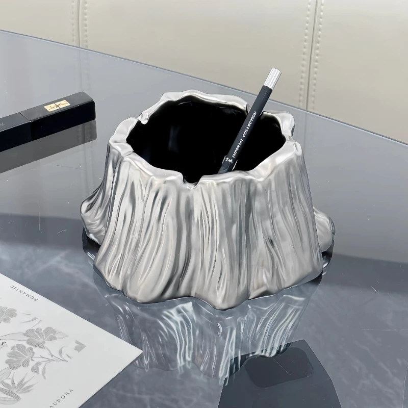 Легкая роскошная пепельница с пнем на дереве, анти-лета, пепель, украшение для дома, гостиной, творческая личность, элегантная офисная пепельница, высококачественное ощущение
Легкая роскошная пепельница с пнем на дереве, анти-лета, пепель, украшение для дома, гостиной, творческая личность, элегантная офисная пепельница, высококачественное ощущение