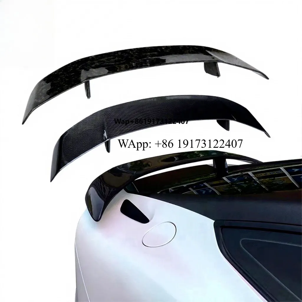 Auto Parts Novi Rosso Style Carbon Fiber Rear Trunk Wing Spoiler for F12 Berlinetta
Auto Parts Novi Rosso Style Carbon Fiber Rear Trunk Wing Spoiler for F12 Berlinetta