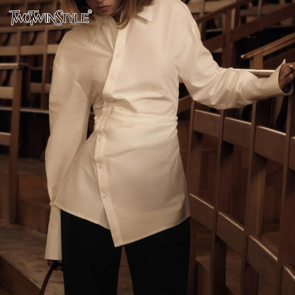 TWOTWINSTYLE Basics Patchwork Button Shirts for Women Lapel Long Sleeve tunic Irregular Designer Shirt Female Spring New Style
TWOTWINSTYLE Basics Patchwork Button Shirts for Women Lapel Long Sleeve tunic Irregular Designer Shirt Female Spring New Style