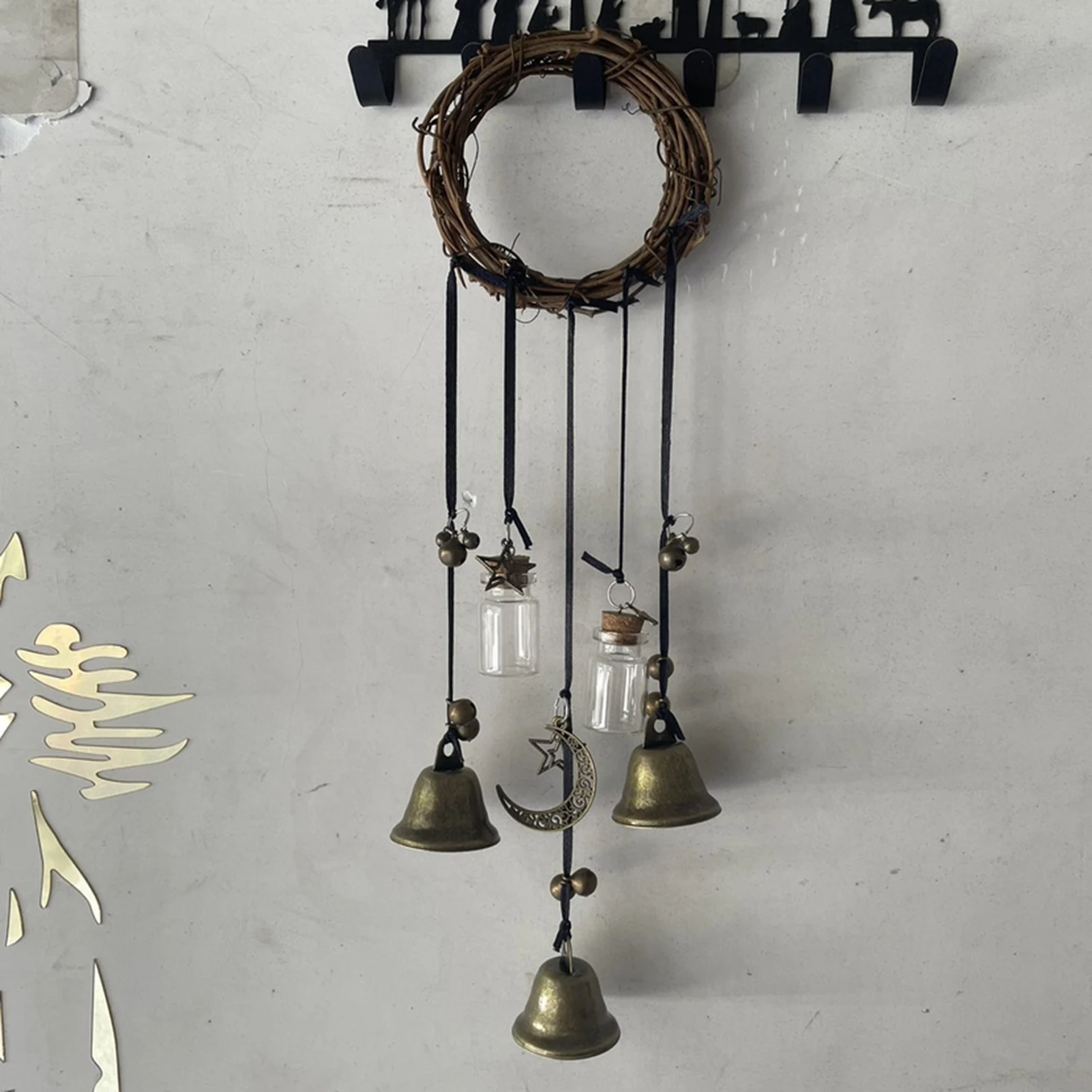 Witch Vine Ring Bell Door Handle Pendant Vine Wind Chime for Window Sill Hanging Home Decoration Wall Hanging Commemoration
Witch Vine Ring Bell Door Handle Pendant Vine Wind Chime for Window Sill Hanging Home Decoration Wall Hanging Commemoration