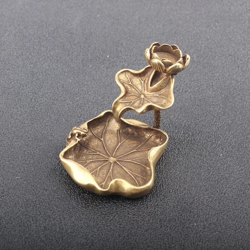 2.3" Brass Leaf Backflow Incense Ornaments Frog Pond Incense Holder Tea Pet
2.3" Brass Leaf Backflow Incense Ornaments Frog Pond Incense Holder Tea Pet