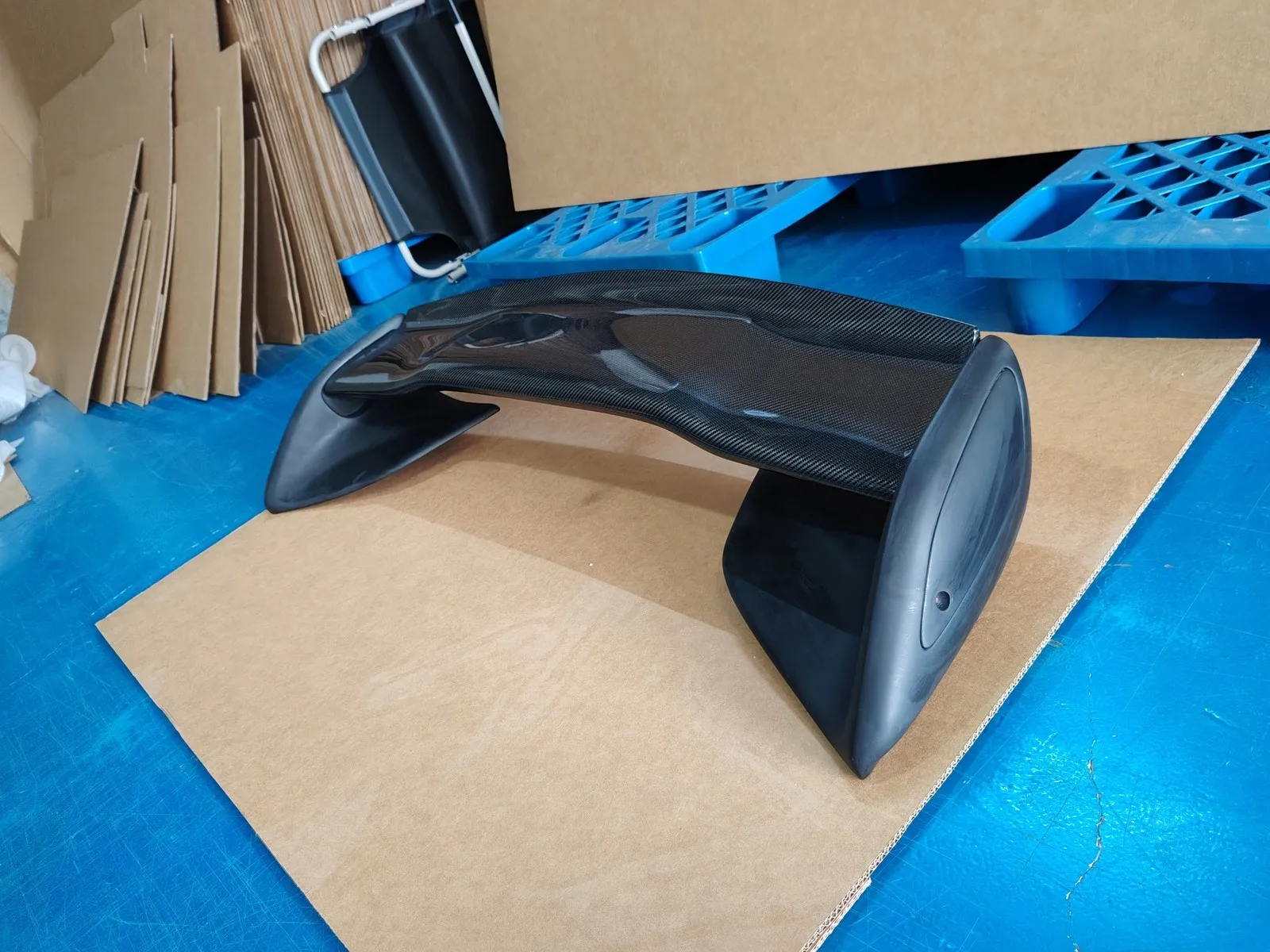 For Mazda RX7 FD3S Carbon Fiber +FRP Unpainted Rear Trunik Spoiler Wing Diffuser car bodykits
For Mazda RX7 FD3S Carbon Fiber +FRP Unpainted Rear Trunik Spoiler Wing Diffuser car bodykits
