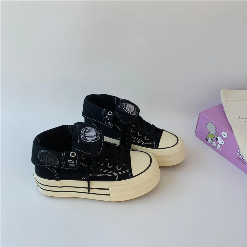 2026 Women High Top Canvas Shoes Female Students Short Ankle Boots Dot Printed Sneakers Summer Board Shoe Black White Sport Shoe
2026 Women High Top Canvas Shoes Female Students Short Ankle Boots Dot Printed Sneakers Summer Board Shoe Black White Sport Shoe