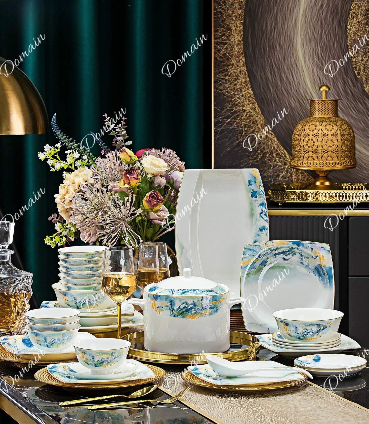 Bowl household new Jingdezhen light luxury bone china tableware set Dish set Household housewarming new home bowl
Bowl household new Jingdezhen light luxury bone china tableware set Dish set Household housewarming new home bowl