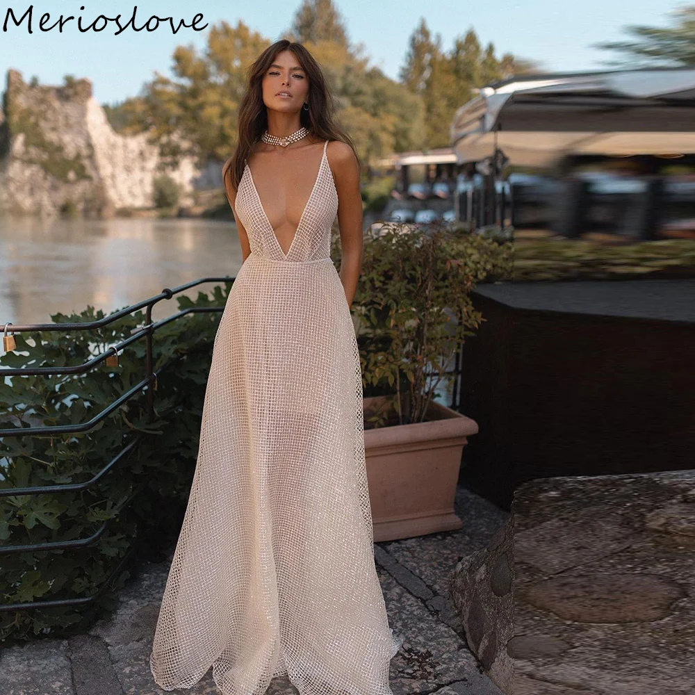 Merioslove Glitter Wedding Dresses V-Neck Sleeveless Spaghetti Straps A-Line Bridal Gowns Beach Bride Dress vestido de novia
Merioslove Glitter Wedding Dresses V-Neck Sleeveless Spaghetti Straps A-Line Bridal Gowns Beach Bride Dress vestido de novia