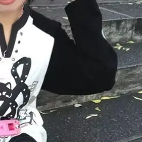 Ezgaga Women T Shirts Cartoon Printed Contrast Long Sleeve Autumn Fashion Loose Y2k Aesthetic Harajuku Tops Female Casual
Ezgaga Women T Shirts Cartoon Printed Contrast Long Sleeve Autumn Fashion Loose Y2k Aesthetic Harajuku Tops Female Casual