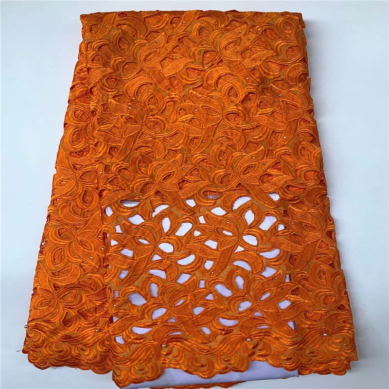 5 yard high quality Dry lace fabric heavy beaded Embroidery African 100% cotton Swiss voile lace popular Dubai style PSJF11701
5 yard high quality Dry lace fabric heavy beaded Embroidery African 100% cotton Swiss voile lace popular Dubai style PSJF11701