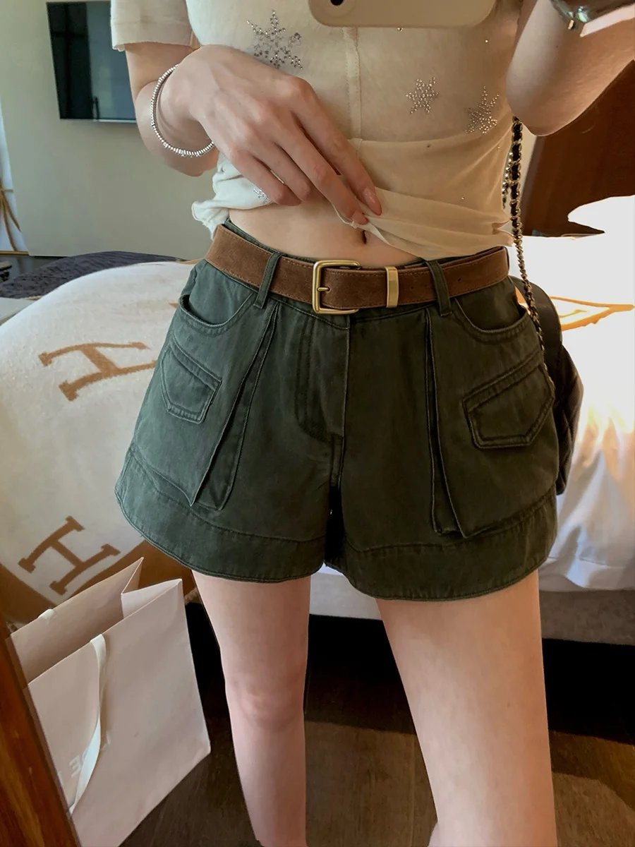 MUKOK Retro Washed Cotton Workwear Shorts Versatile Daily Pants Low Waist Zipper Closure Straight Leg Casual Trousers
MUKOK Retro Washed Cotton Workwear Shorts Versatile Daily Pants Low Waist Zipper Closure Straight Leg Casual Trousers