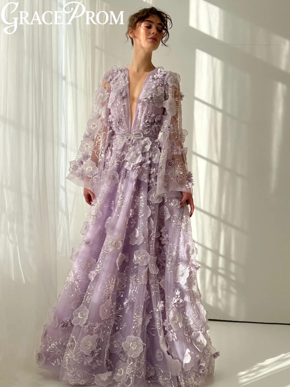Purple Embroidery 3D Flower Evening Dress Glamorous A-line Floor-length Formal Party Gown New Customized Elegant Banquet Gowns
Purple Embroidery 3D Flower Evening Dress Glamorous A-line Floor-length Formal Party Gown New Customized Elegant Banquet Gowns