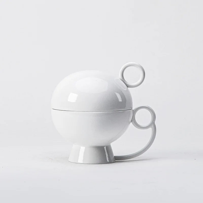 Resin small teacup tea set, white bucket cup household goods, model room cabinet
Resin small teacup tea set, white bucket cup household goods, model room cabinet