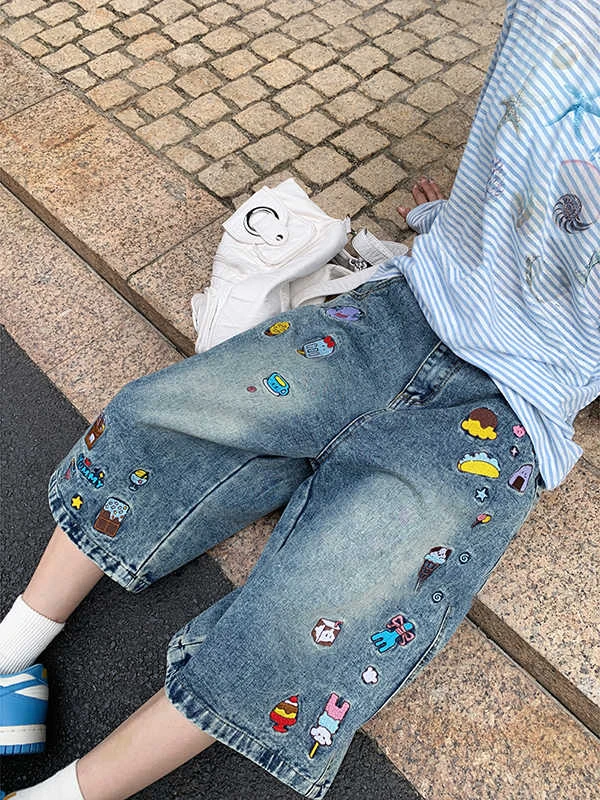 American Cartoon Embroidery Loose Straight Leg Jeans Women Summer 2026 Design Sixteen Inch mid Pants Short Jeans
American Cartoon Embroidery Loose Straight Leg Jeans Women Summer 2026 Design Sixteen Inch mid Pants Short Jeans
