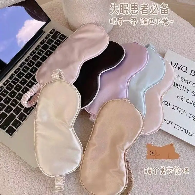 Double-sided, breathable, light-blocking eye mask for men and women, relieves fatigue, perfect for adults, students and nap time
Double-sided, breathable, light-blocking eye mask for men and women, relieves fatigue, perfect for adults, students and nap time