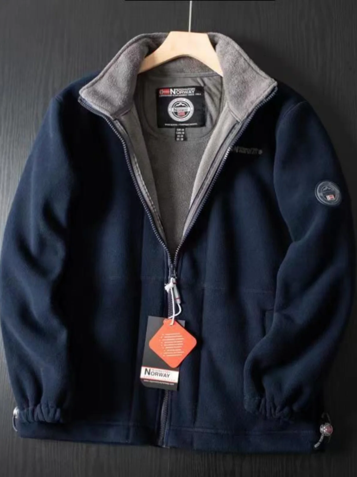 Thiened Fce Winter Jaet for Couples Polar Exploration Platinum Series Single Piece Youth Polyester Long Sve Zipper
Thiened Fce Winter Jaet for Couples Polar Exploration Platinum Series Single Piece Youth Polyester Long Sve Zipper